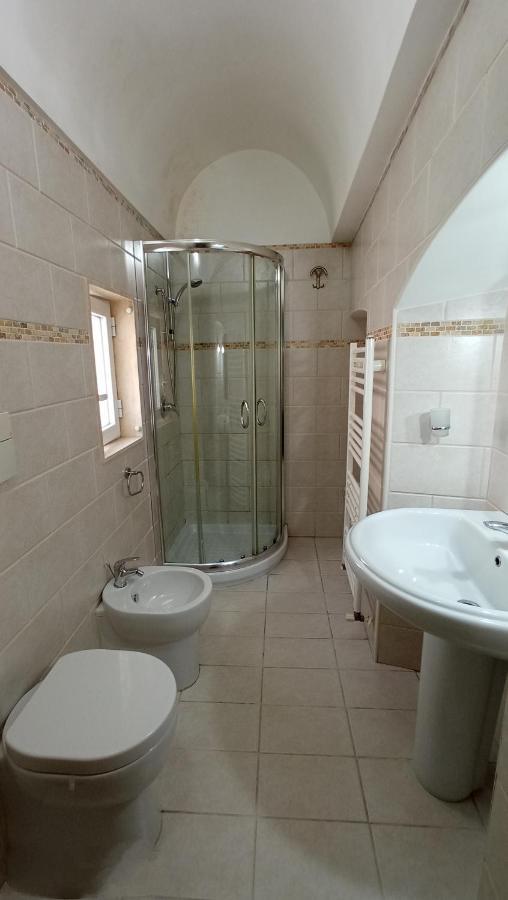 Palazzo Saraceno Apartment-Taras Tarente Extérieur photo